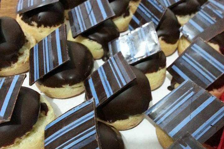 Mini eclairs