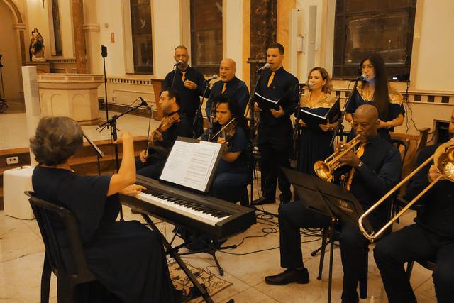 Apresentação musical ao vivo em Goiânia