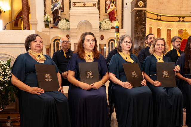 Vozes do coral em cerimônia de casamento