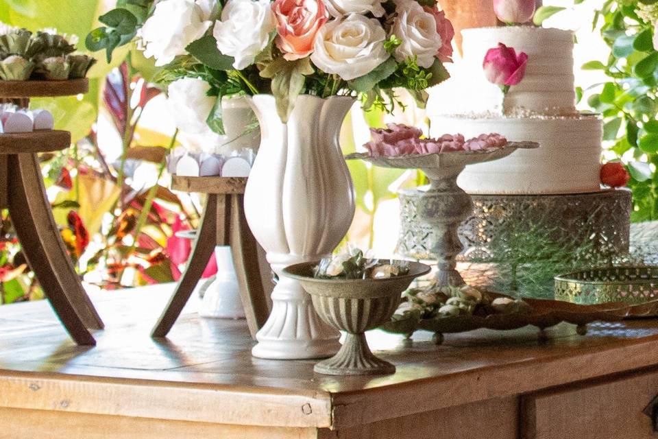 Mesa de Bolo Romântica