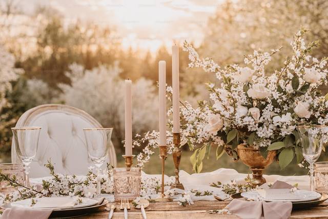 Corrales - Wedding Concierge