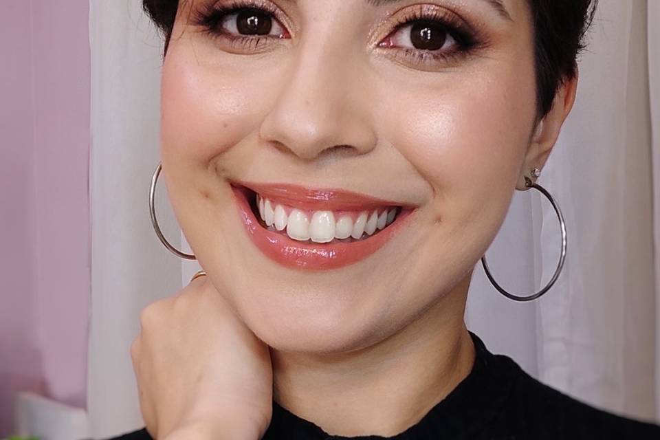 Izaura Siqueira Make Up