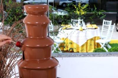 Cascata choc. ao leite
