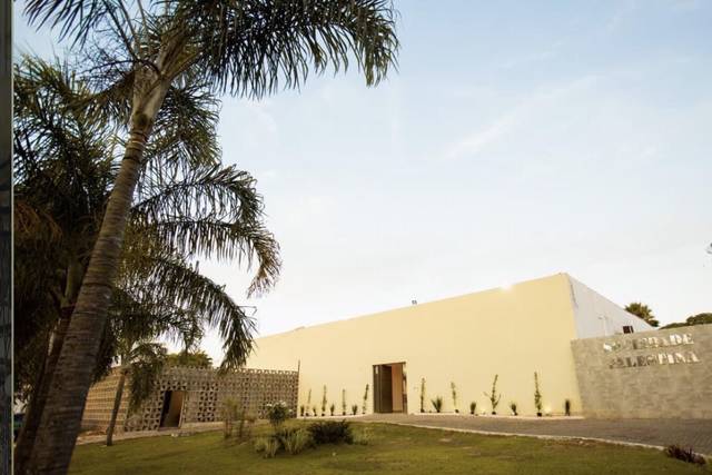 Fachada do salão