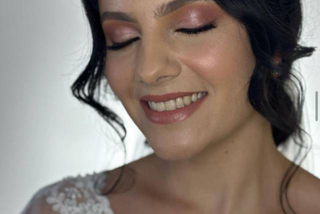 Amanda Diniz Makeup