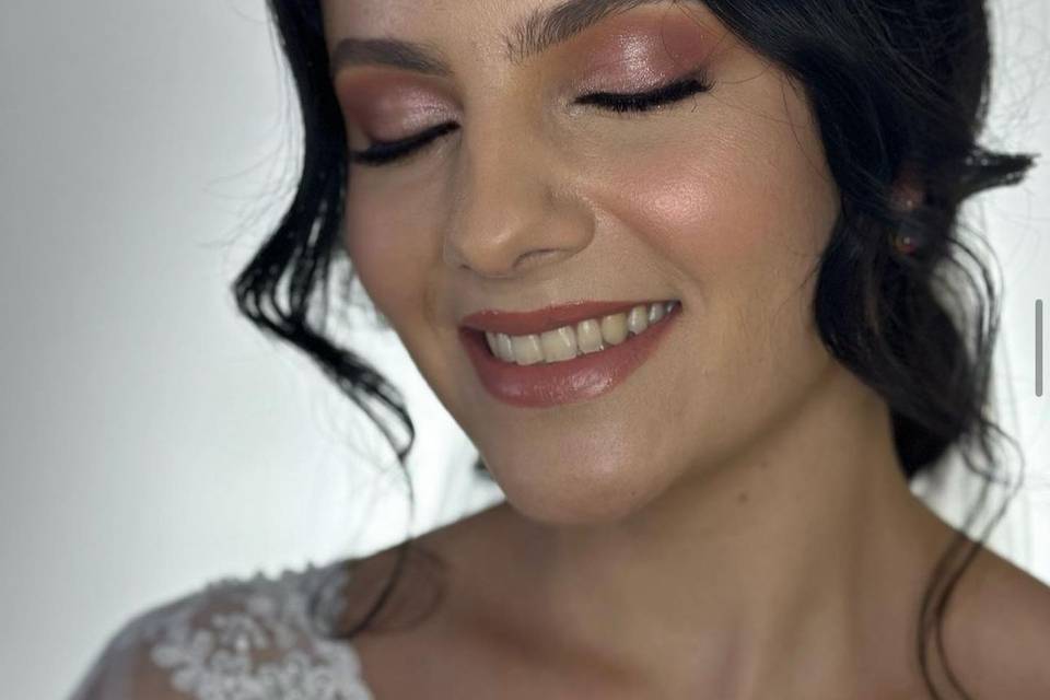 Amanda Diniz Makeup