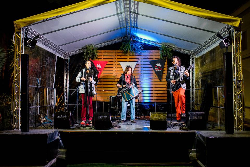 Trio forró, samba e salsa