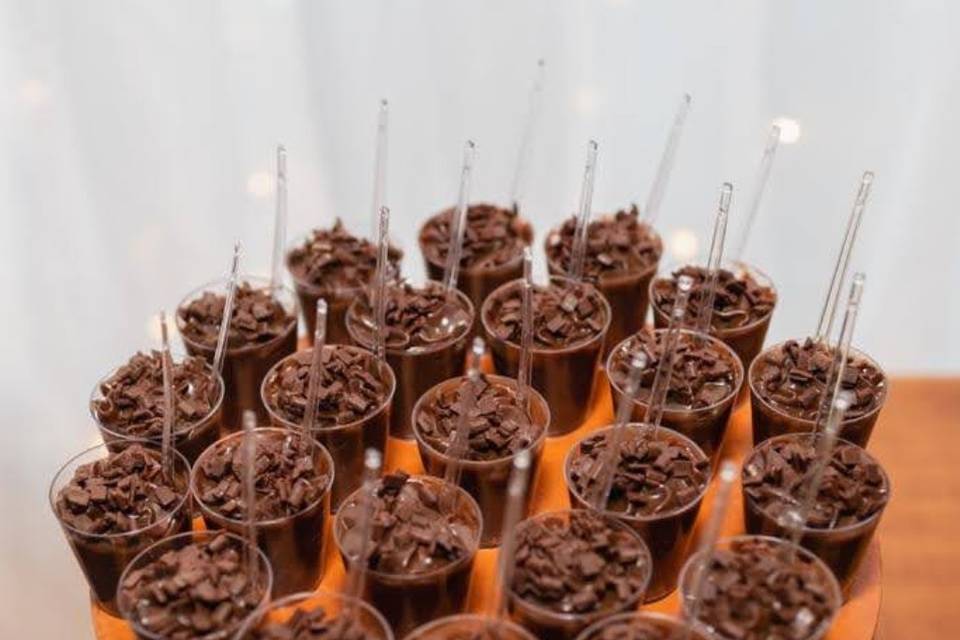 Copinhos de brigadeiro