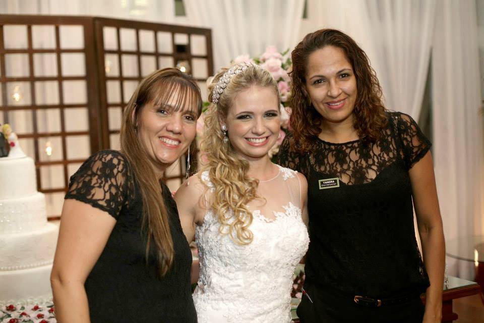 Daniele e Yandra e noiva Lais