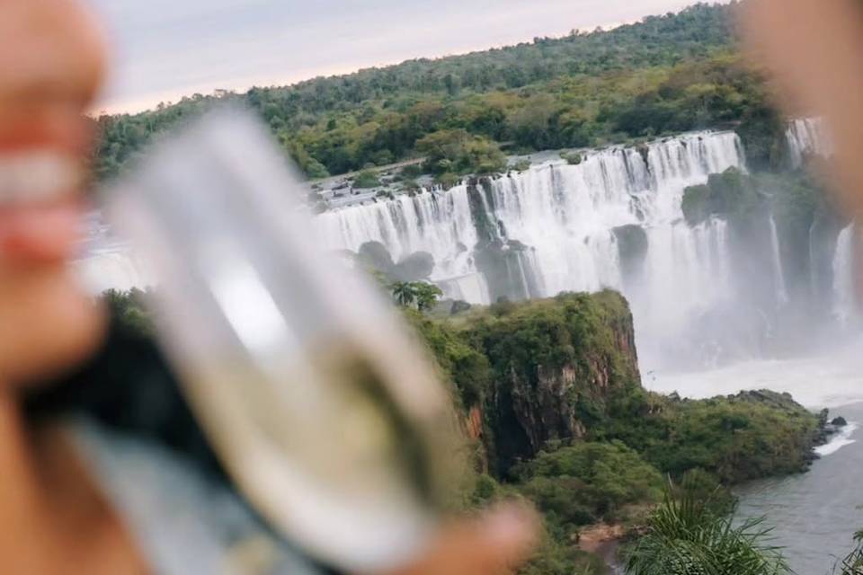 LH Turismo e Viagens