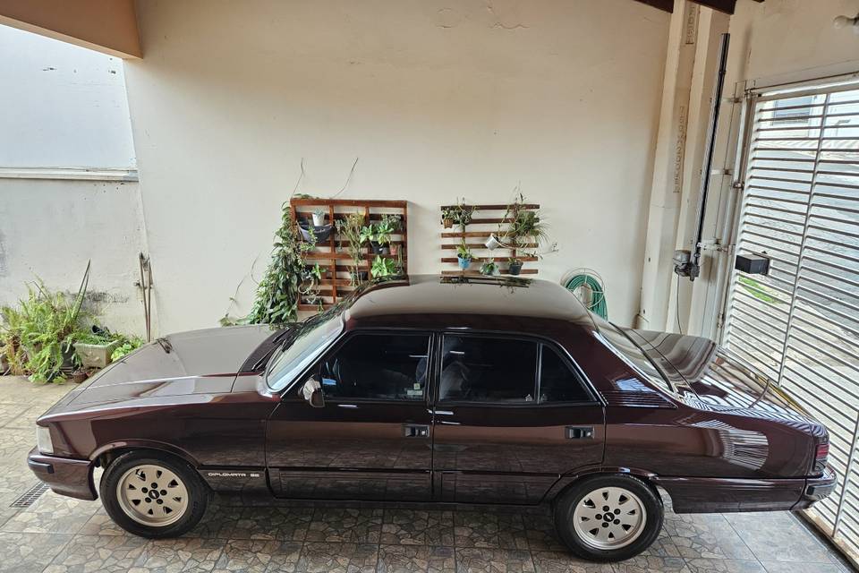 Lateral em detalhes