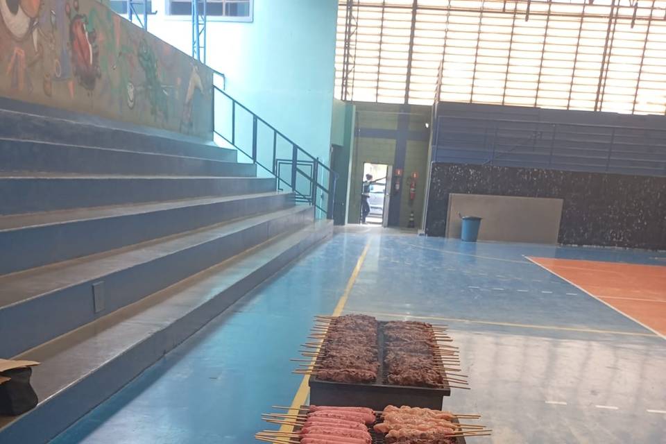 CONFRATERNIZARÃO