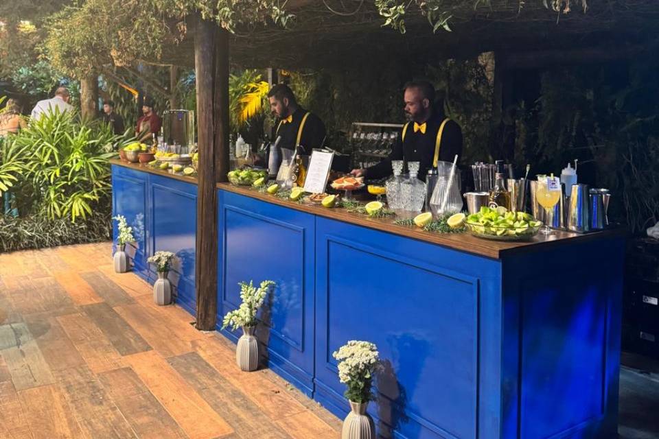 Bar clássico azul