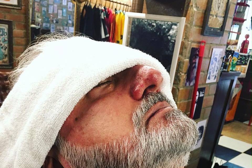 Barba alinhada