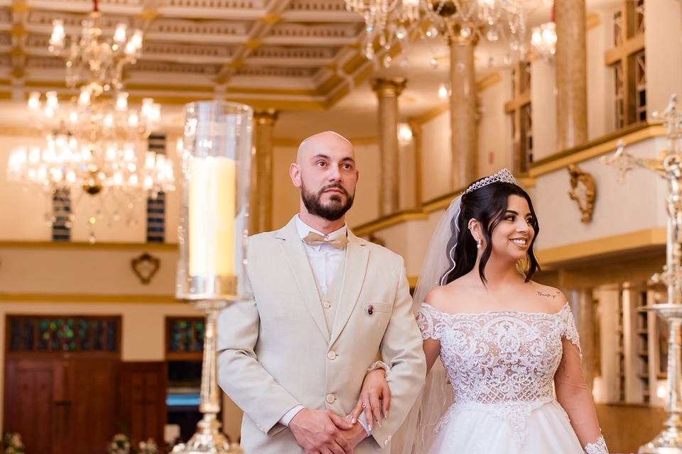 Noivos Maria e Felipe em Mogi