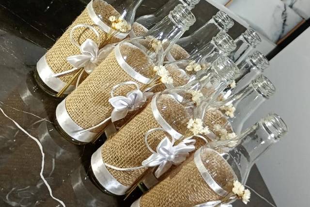 KIT com 10 garrafas decoradas.