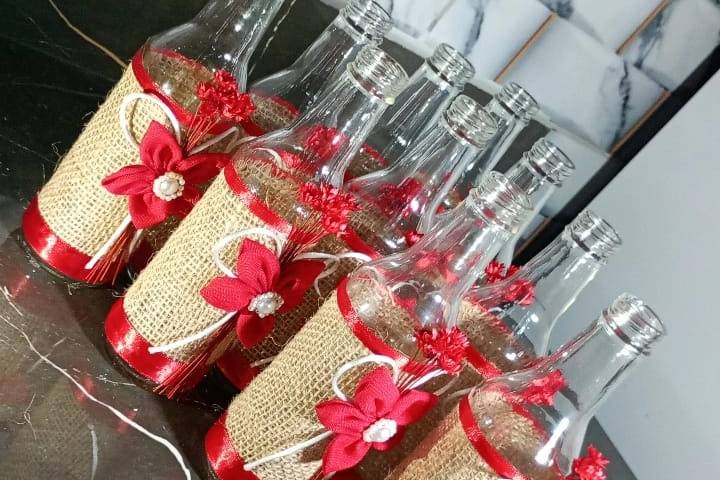 KIT com 10 garrafas decoradas.