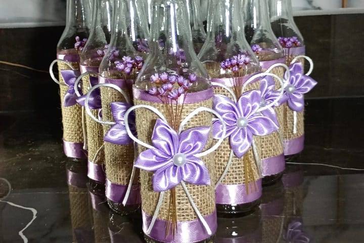 KIT com 10 garrafas decoradas.