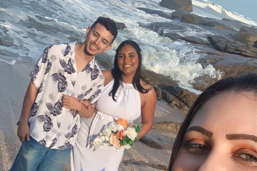 Selfie com os noivos