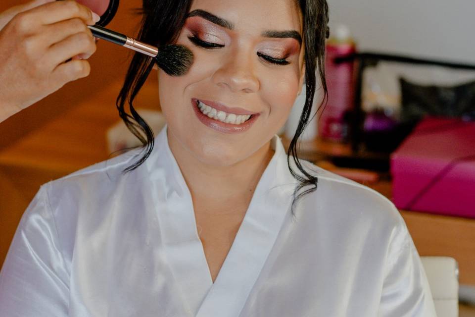 Ana Paula Santos Makeup