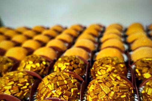 Doces Luxo Dourados