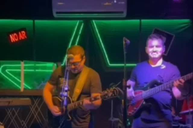 Música ao vivo