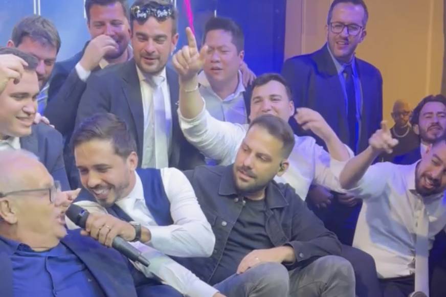 Momento deles!