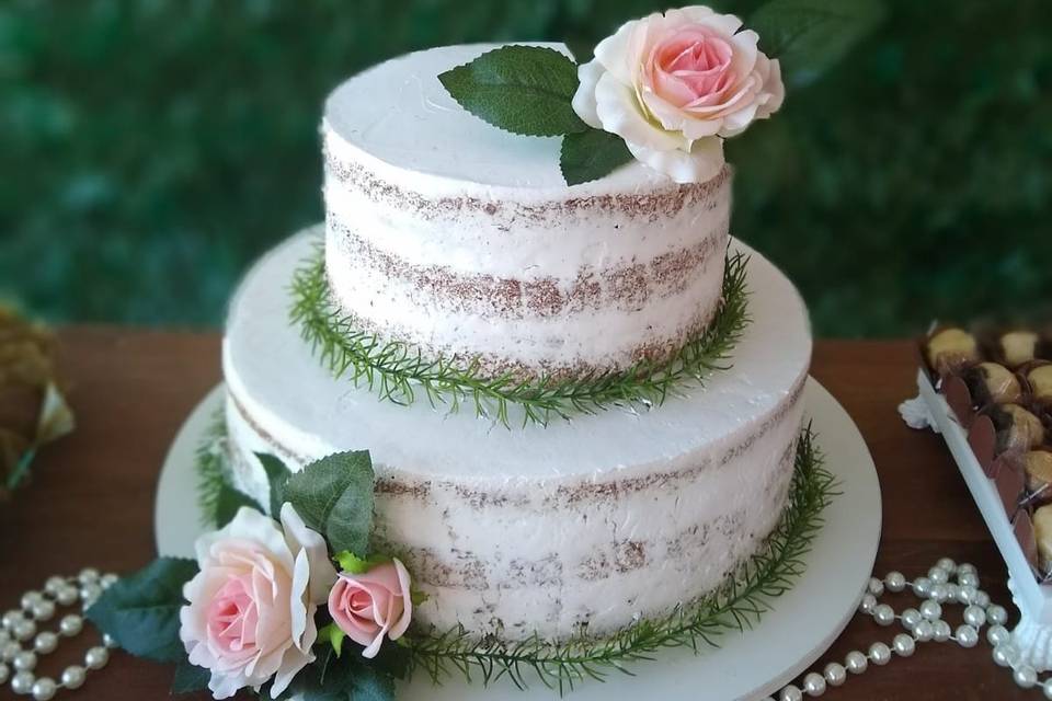 Semi Naked Cake