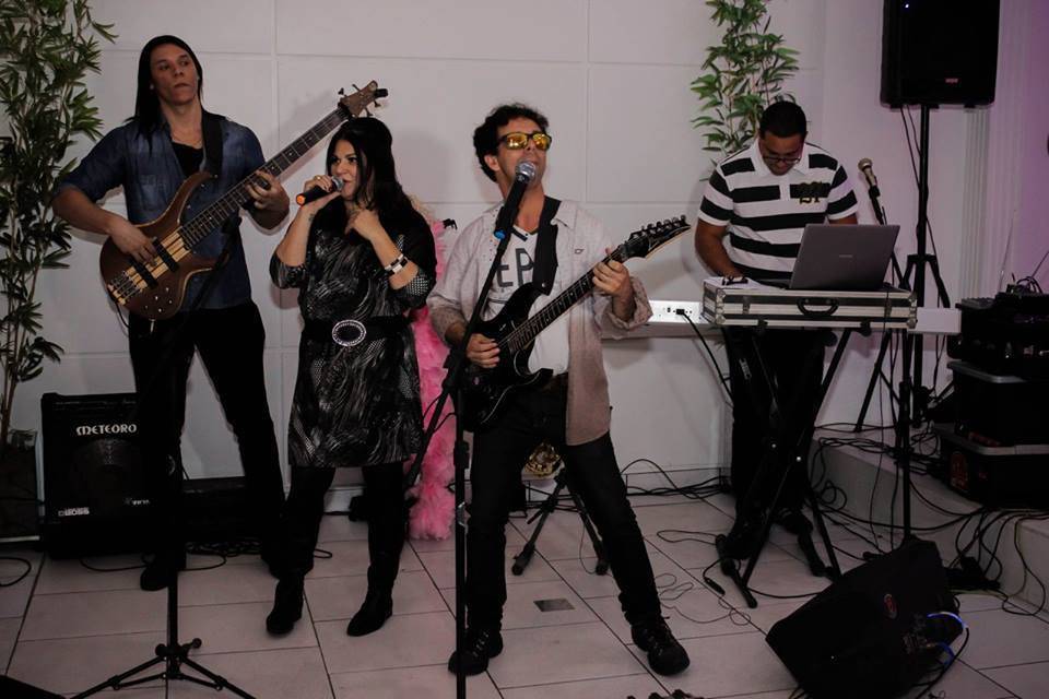 Banda Johnny Bacana