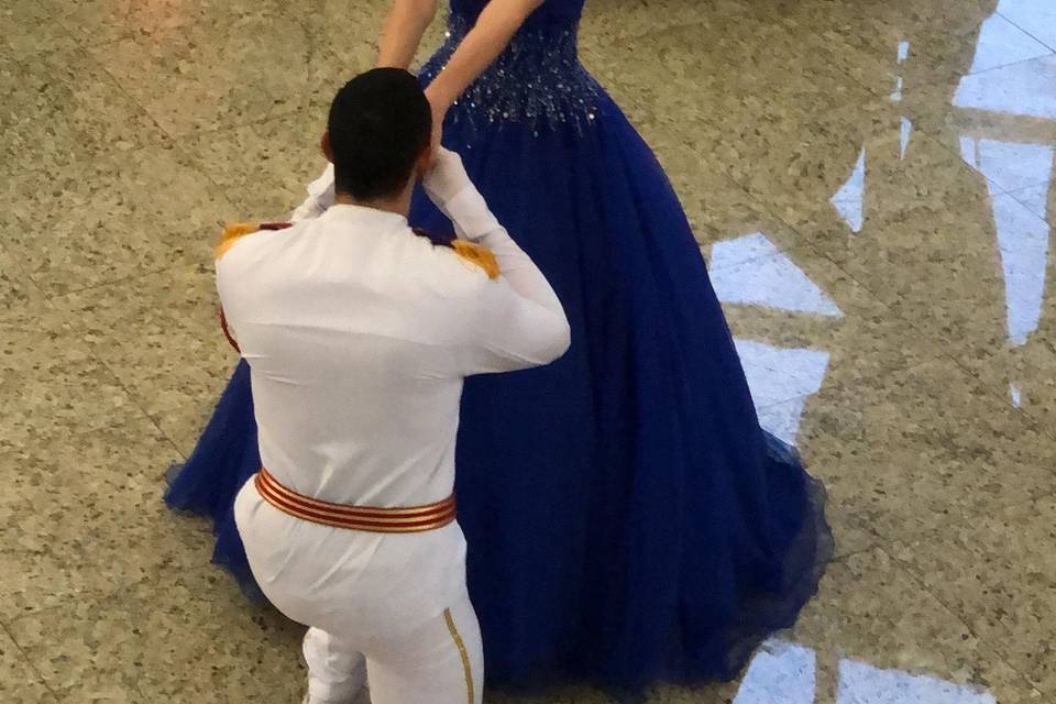 Debutante e príncipe