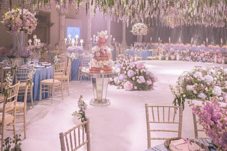 Debutante