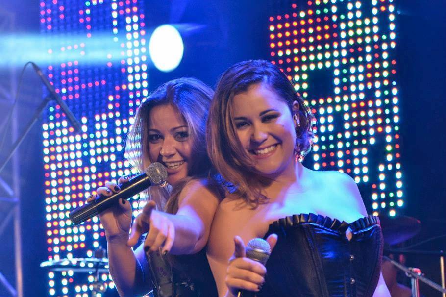 Karem e karina no vocal