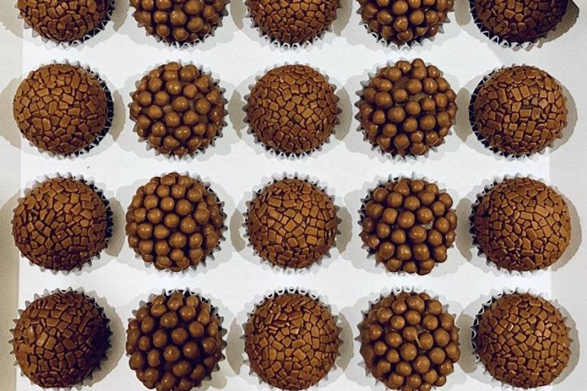 Brigadeiros belga e cryspears