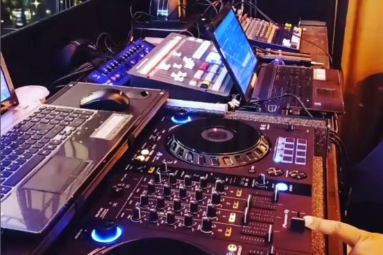 Equipamento DJ