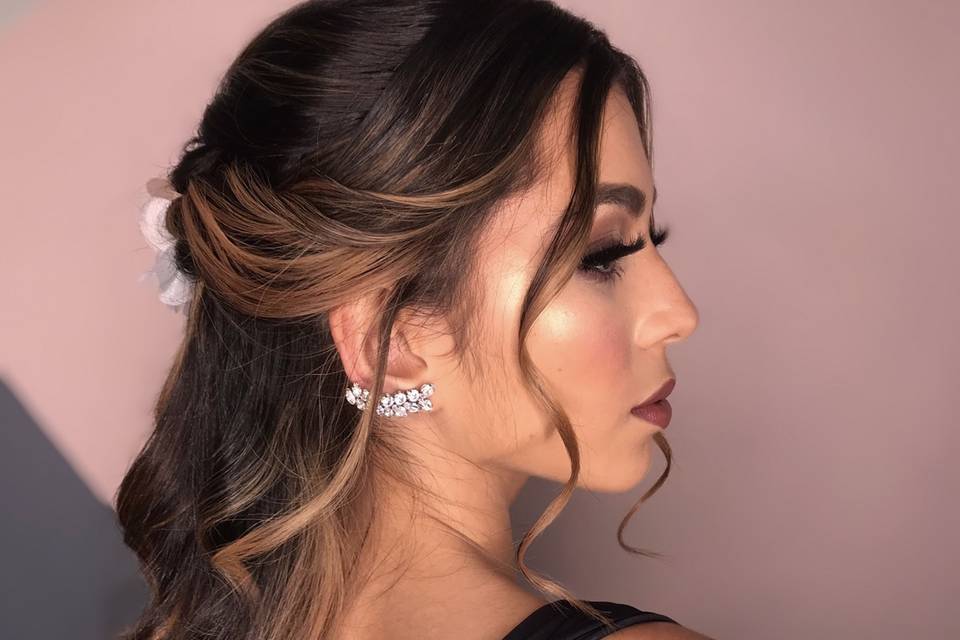Penteado de Madrinha & Noiva