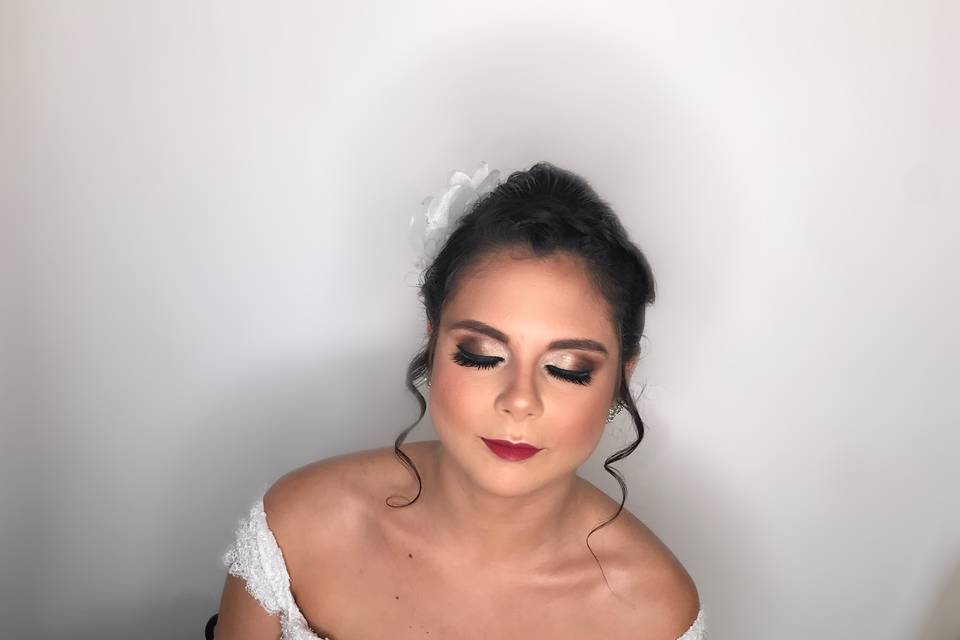 Produção Kelly Nunes Makeup