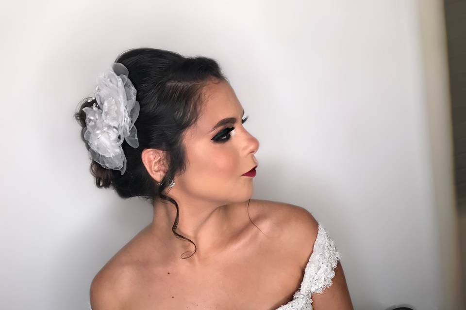 Produção Kelly Nunes Makeup