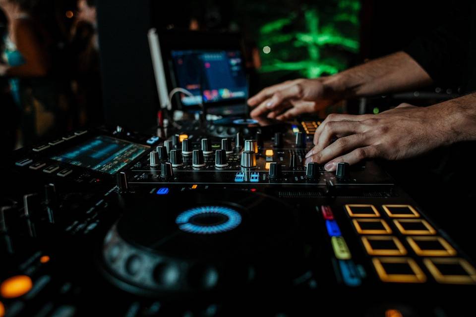 DJ Paulo Braga