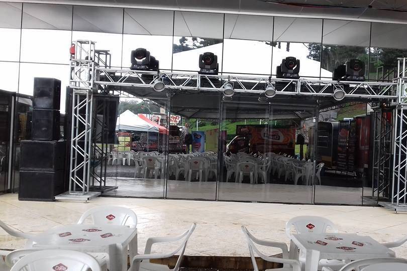 Estrutura evento food trucks e