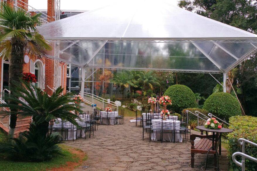 Tenda 10x10 com reposteiros