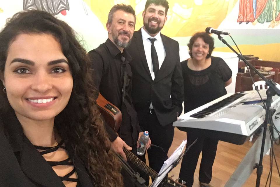 Com vocal