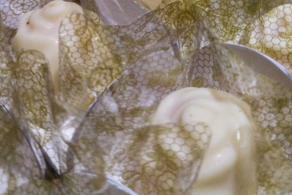 Flor Chocolate Branco