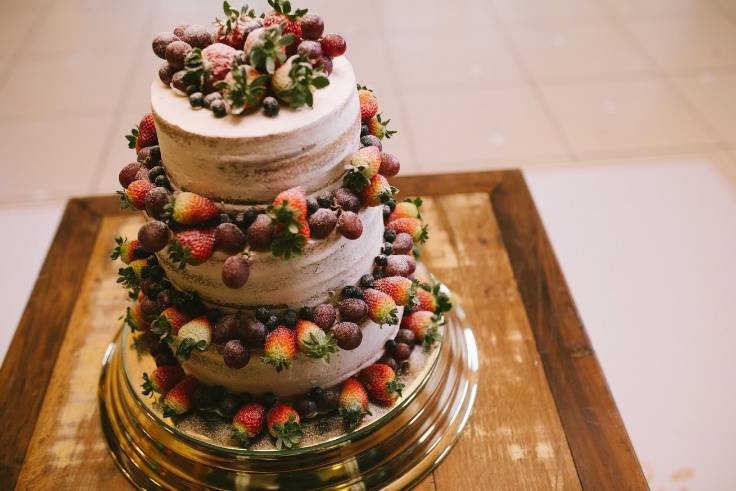 Nakedcake Espatulado com Fruta