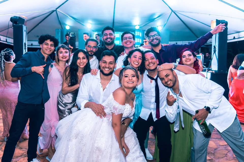 Nosso bar animando o casamento