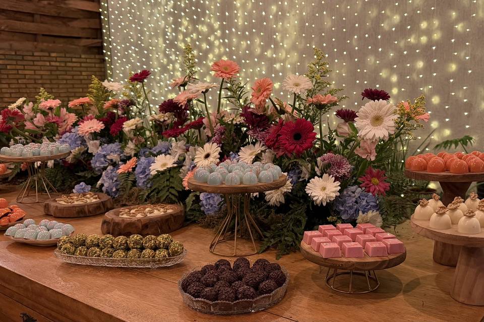 Mesa doces grega flores