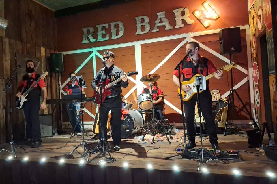 Joe Love and The Red Wings