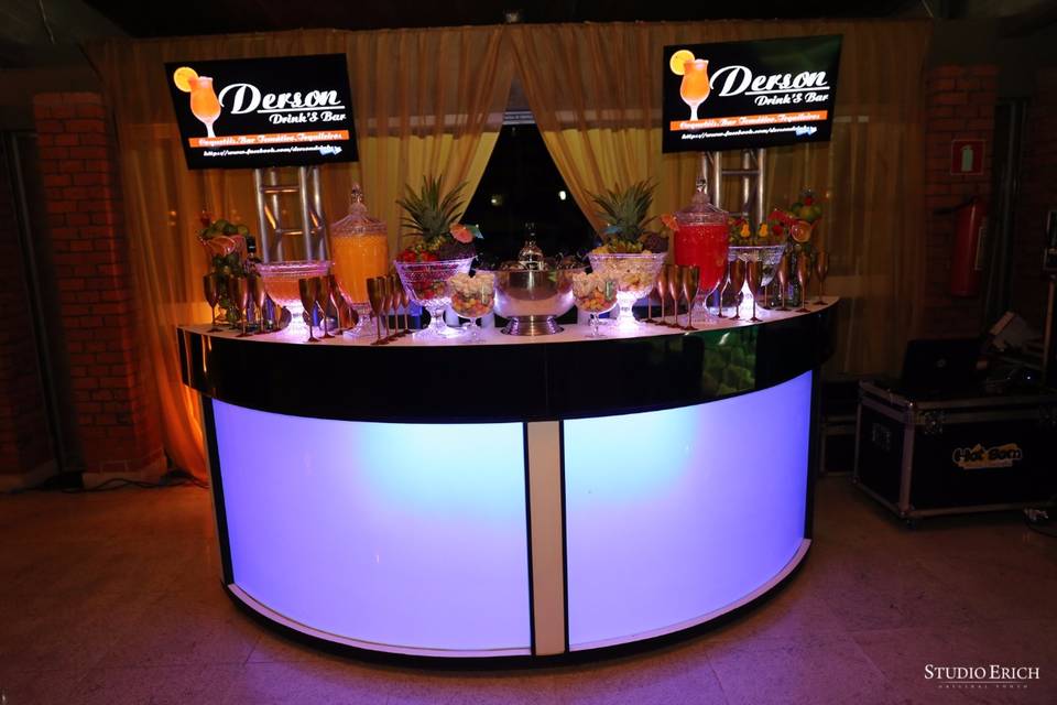 Bar Derson Drinks Bar