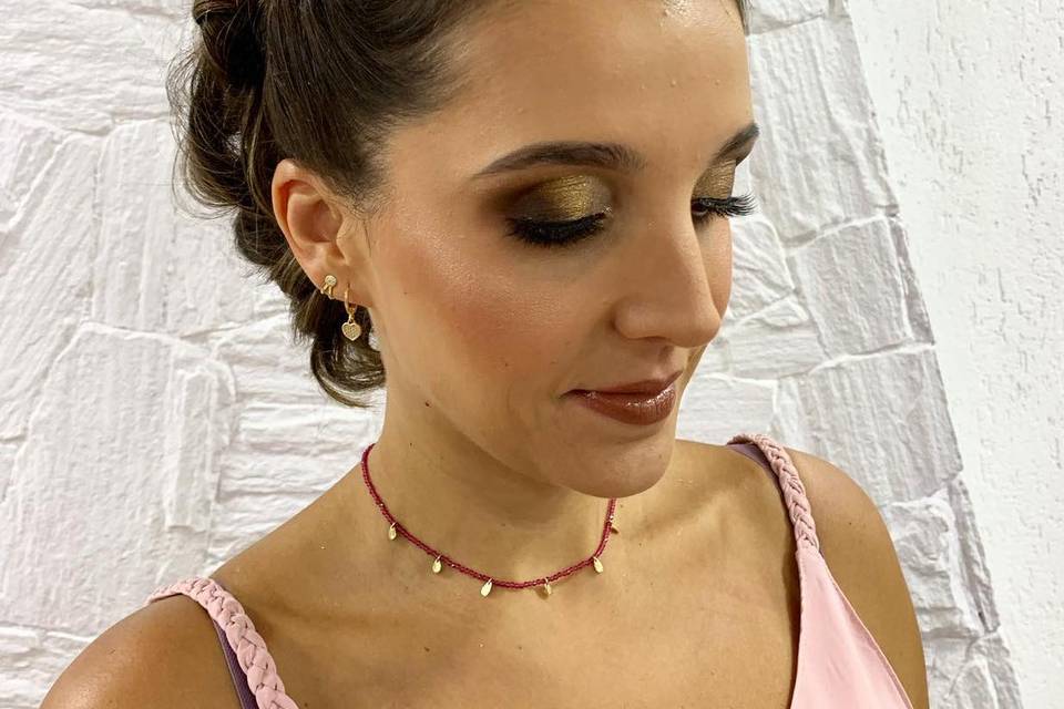 Makeup e penteado