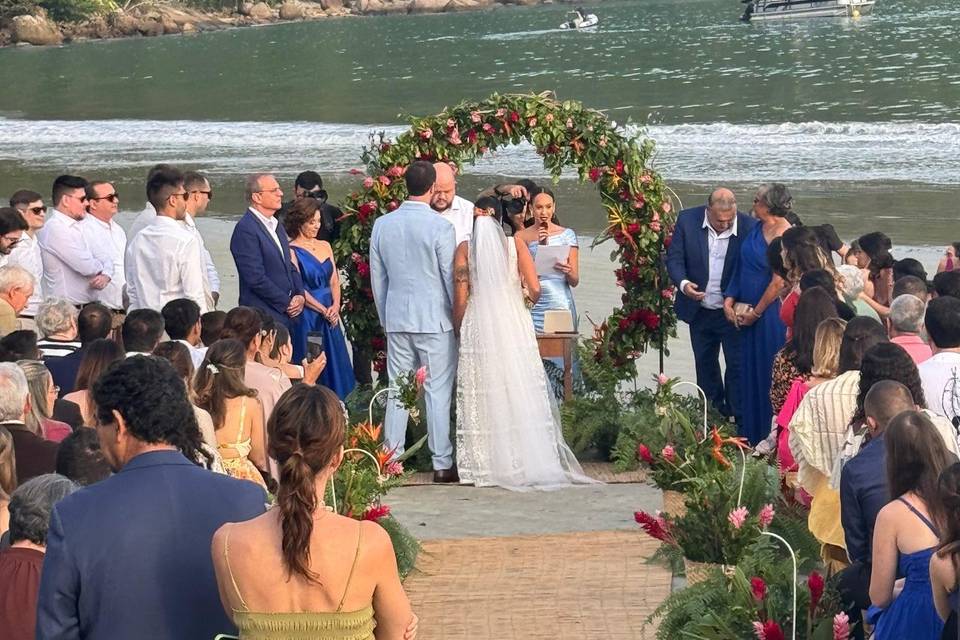 CASAMENTO NA PRAIA