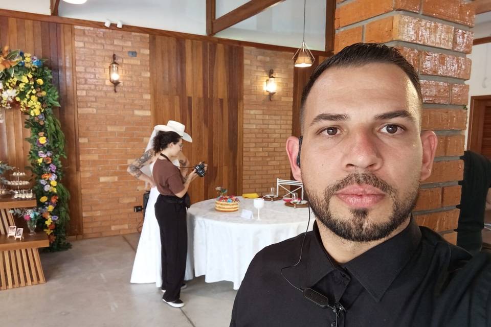 Noiva e fotografa